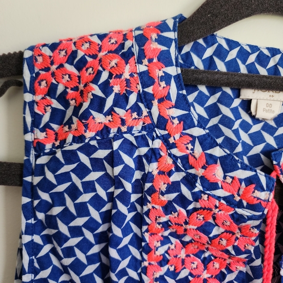 J. Crew tank top, size 00 petite, Blue, pink - Picture 4 of 5